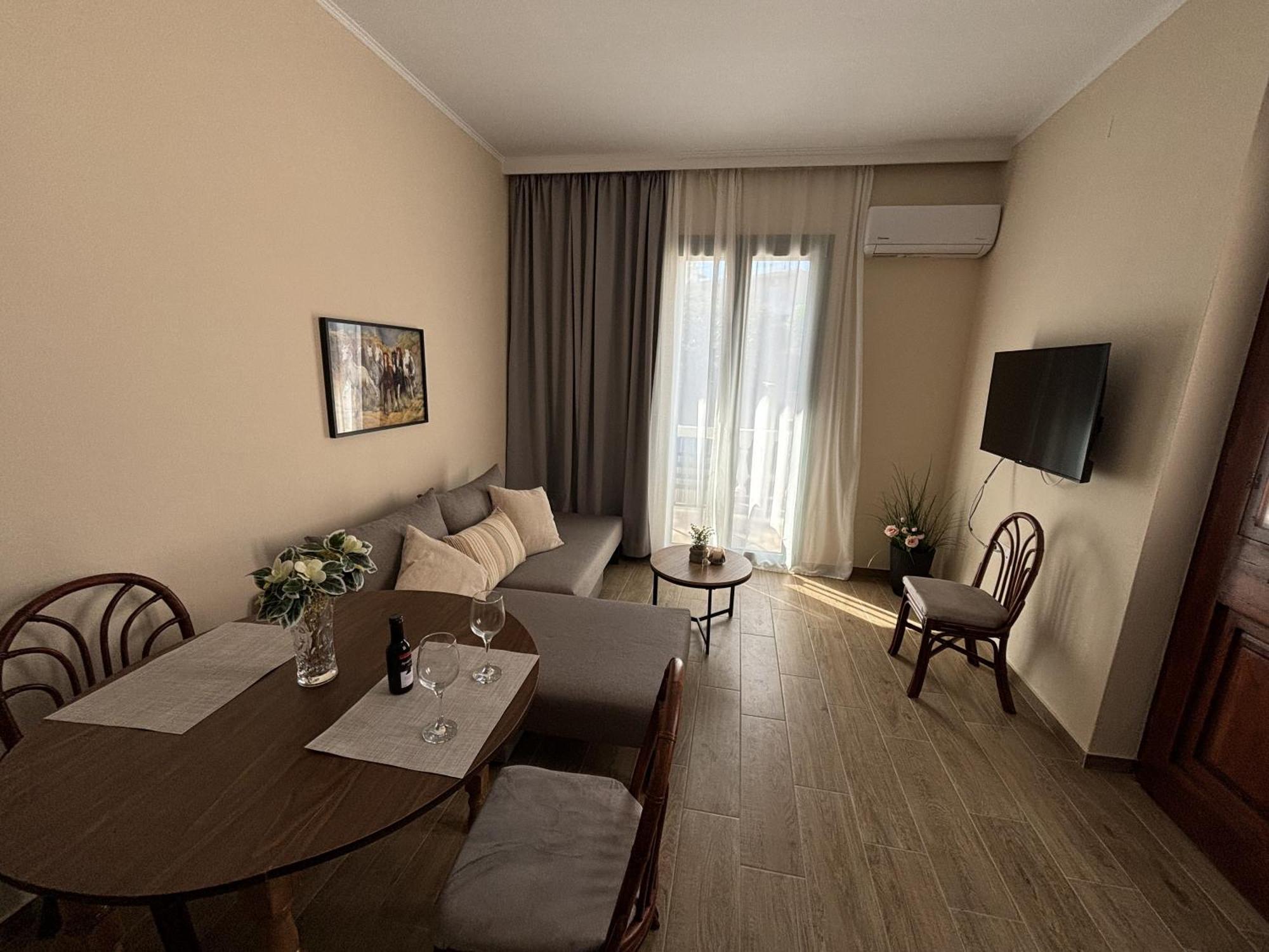 Rodon Manor Chrissi Akti Chania